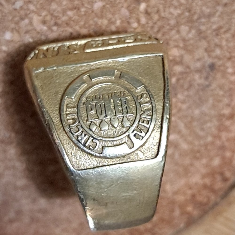 2018 WSOP 18K POKER RING